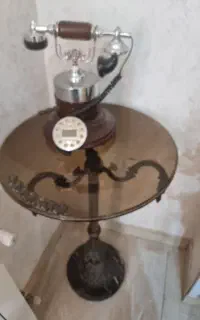 تلفن طرح سنتی