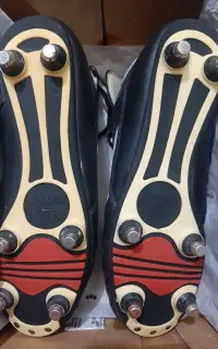 کفش استکدار ادیداس