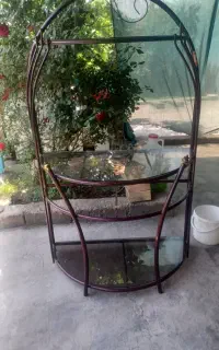 میزتلویزیون فلزی طرح دوو