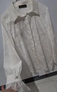 تعدادی لباس نو و شیک