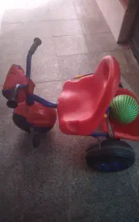 سه چرخه بچه گانه