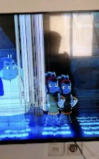 ال ای دی اسنوا 42 اینچ  صفحه تصویر شکسته