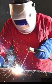 نیازمند ب جوشکار