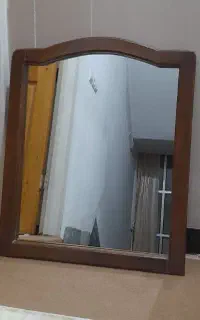 آینه چوبی