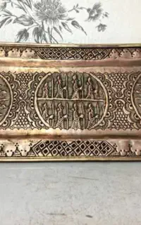 ظرف بزرگ مسی قدیمی 44ساتتی پایه بلند سنگین وزن