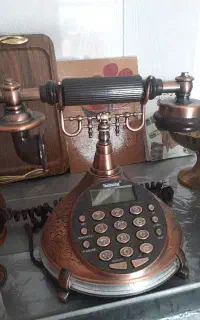 تلفن رو میزی سلطنتی تکنو تل نو نو سالم