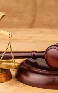 بهترین وکیل پایه یک در ایرانشهر