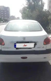 پژو۲۰۶ اس دی v8مدل۹۴ کارکرد ۱۰۰ هزار