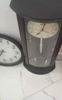 ۲عدد ساعت ۲میلیون