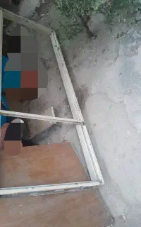 یک عددچارچوپ با درب طول ۲،۷۶ عرض ۹۶سانت