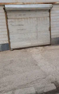 مغازه ی ۱۸متری جهت پارکینگ یا انباری