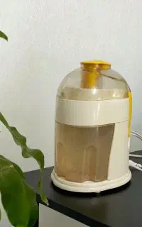 آبمیوه گیر