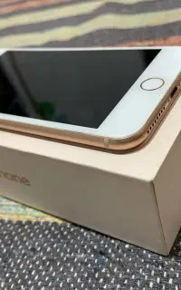 ایفون ۸ پلاس Gold نیست مشابه‌اش تو بازار حافظه ۶۴