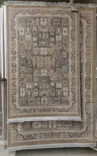 فرش سادات / فروش اقساطی قالیچه با چک و طلا کد ۰۲۲