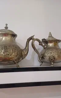 قوری و سینی قدیمی