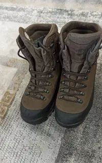 کفش کوهنوردی کی لند سایز 40