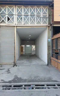 مغازه آهن مکان