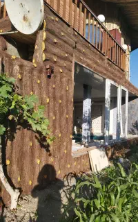 سیمان کاری بتن چوب طرح سنگ