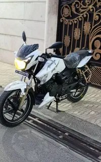 اپاچی ۱۸۰ نیوفیس فروش فوری 180
