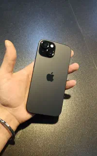 iPhone 15 normal