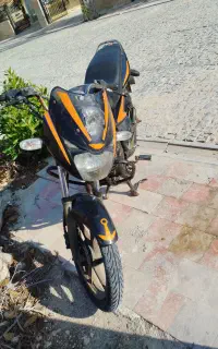 باجاج 180 سالم