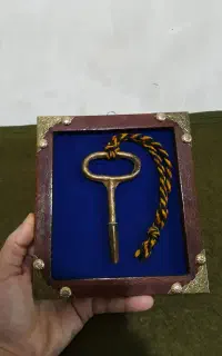 قاب و کلید برنجی آنتیک
