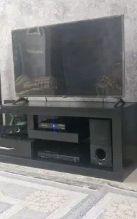 میز توی و سینما خانگی