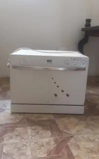 ماشین ظرف شویی هشت نفره