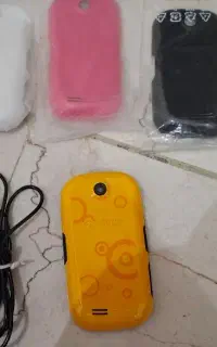 گوشی کربی