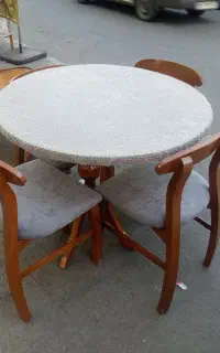 میزغذاخوری ۴ نفره در ۴ مدل