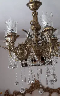 لوستر طرح برنج ۶شاخه کاملا سالم و درحد نو