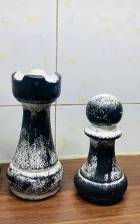 مجسمه سرامیکی طرح مهره شطرنج