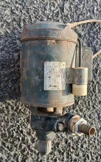 پمپ آب خانگی