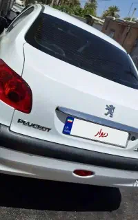 ۲۰۶ SD V8