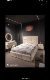 تخت و