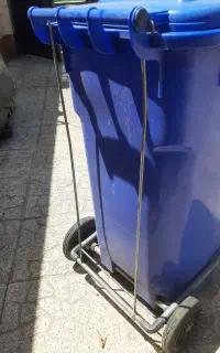 سطل زباله پلاستیکی سالم
