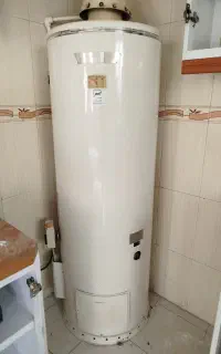 آبگرمکن ایستاده