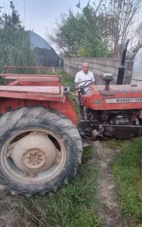 تراکتور ۲۴۰