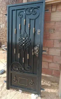 جوشکاری و آهنگری سیار الیاسی