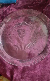 یک عدد سینی بلور سالم