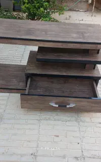 میز تلوزیون