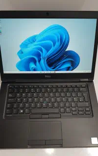 لپ تاپ دل با CPU i5 نسل ۶ سیم کارت خور آنتن فعال