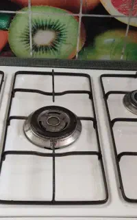 اجاق. گاز پنج شعله مناسب خونه باغ