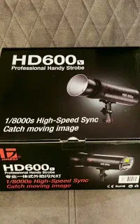 فلش پرتابل جیبی ۶۰۰ اچ دی