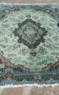 فرش 12متری سالم