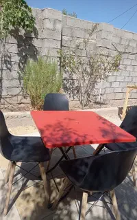 میز وصندلی کافی شاپ