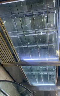 خریدار و فروشنده انواع یخچال فروشگاهی