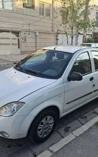 تیبا صندوقدار