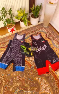 دوبنده و کفش کشتی
