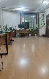 ۹۰ متر اداری ۱۰ ساله ایت الله کاشانی